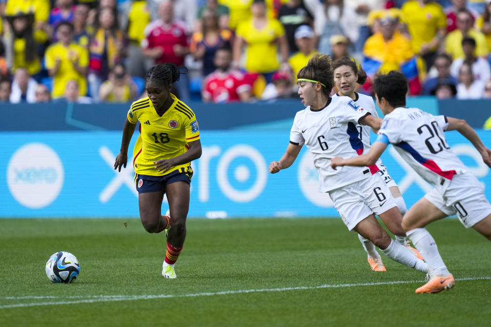 Colombia's Linda Caicedo goes for the ball during the Women's World Cup Group H soccer match between Colombia and South Korea at the Sydney Football Stadium in Sydney, Australia, Tuesday, July 25, 2023. (AP Photo/Rick Rycroft)