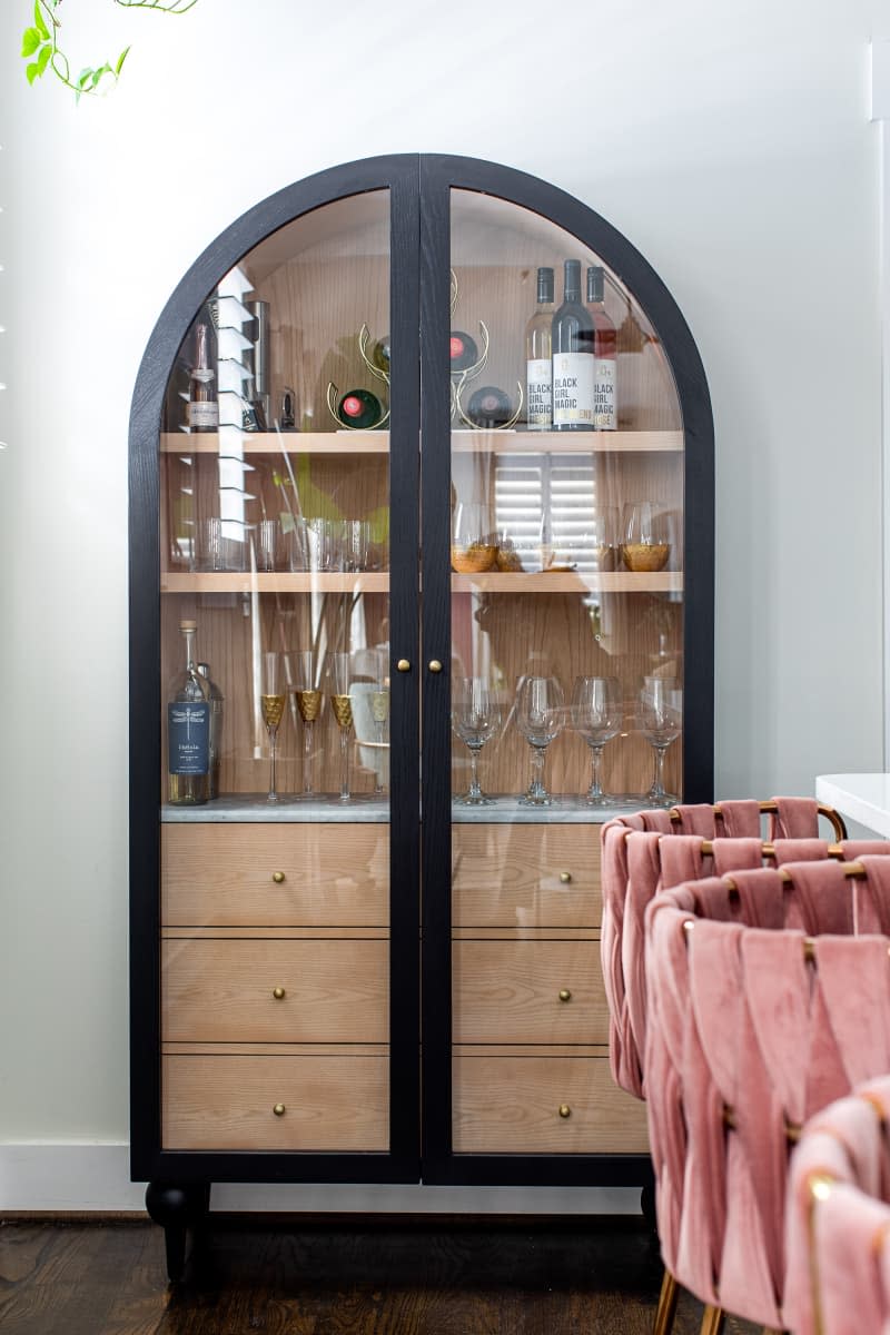 Curved cabinet in kitchen.