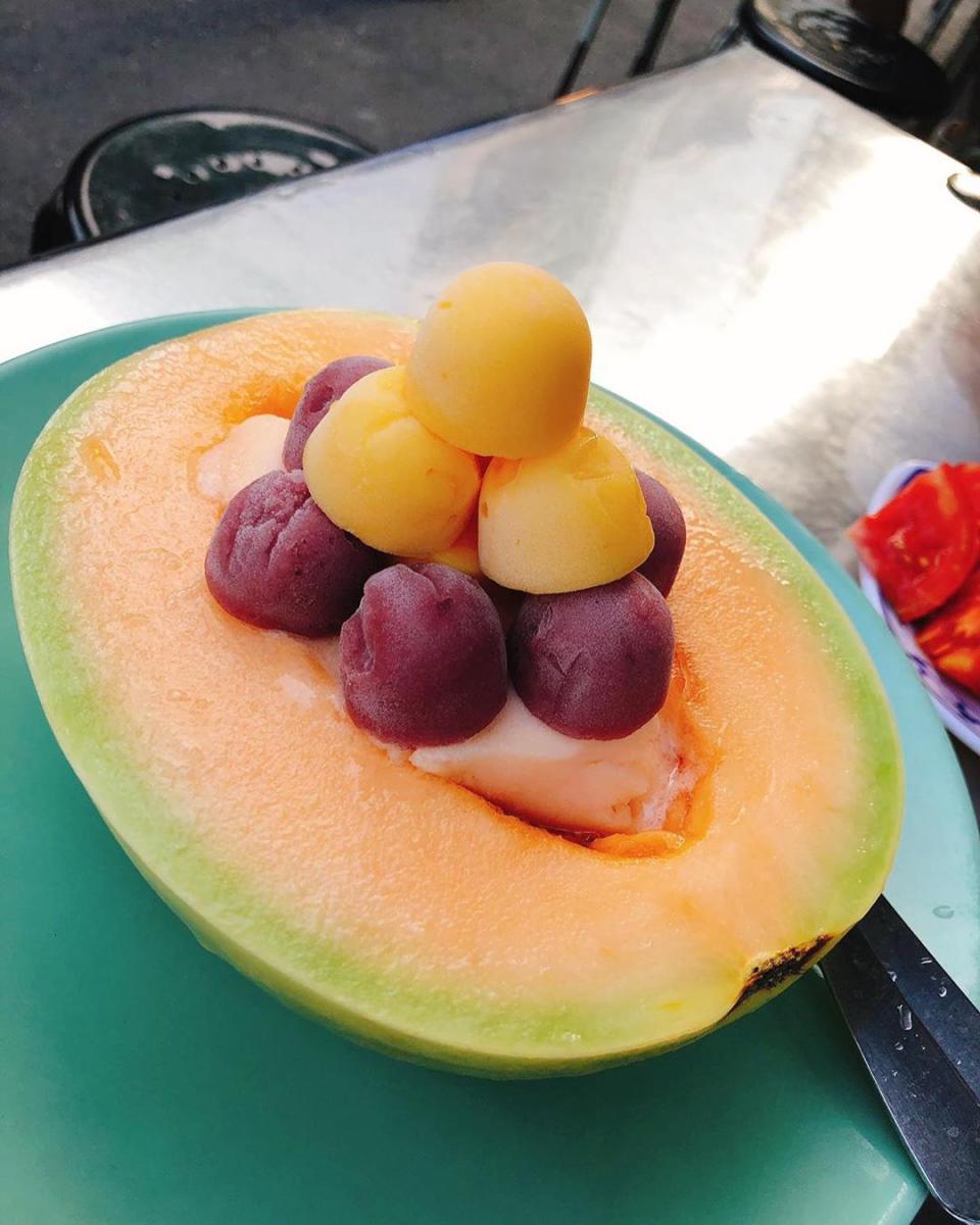 泰成水果店的哈密瓜冰一年四季都超受歡迎！