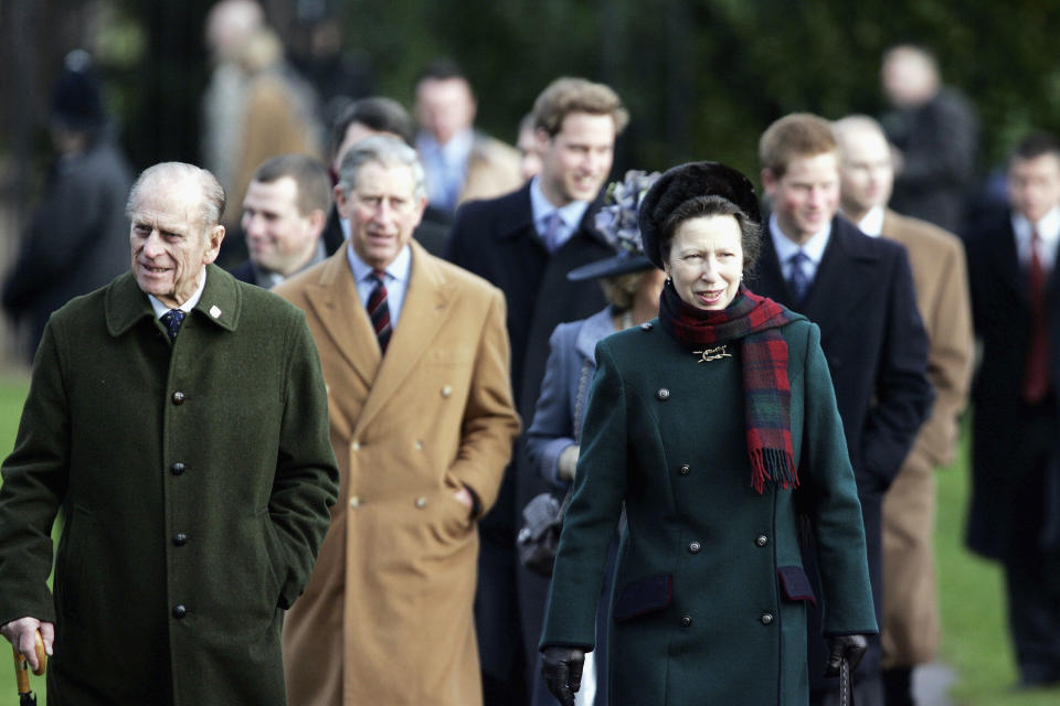 KING&#39;S LYNN, ENGLAND - DECEMBER 25:  Prince Philip, Duke of Edinburgh, Prince Charles Prince of Wales, Prince William, Prince Harry, Princess Anne, Princess Royal are seen at Christmas Day service at Sandringham Church on December 25, 2005 in King&#39;s Lynn, England.  (Photo by Tim Graham Photo Library via Getty Images) 
