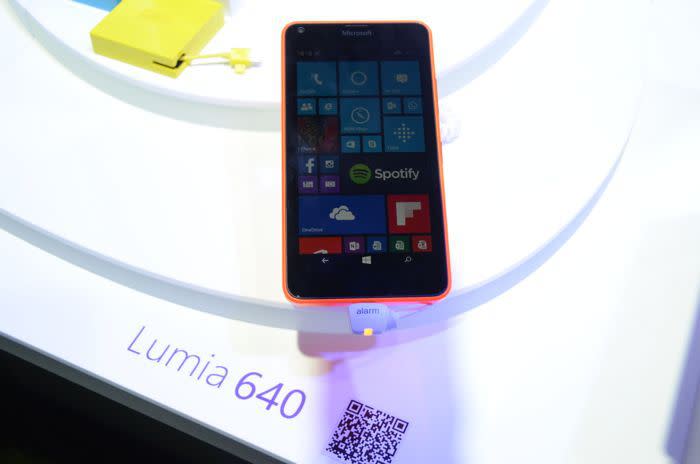 2015MWC 微軟不缺席! Lumia 640 與 Lumia 640 XL依舊繽紛!