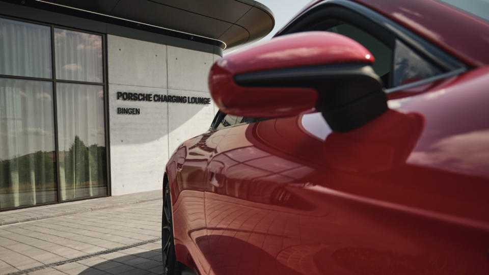 Porsche Charging Lounge in Germany