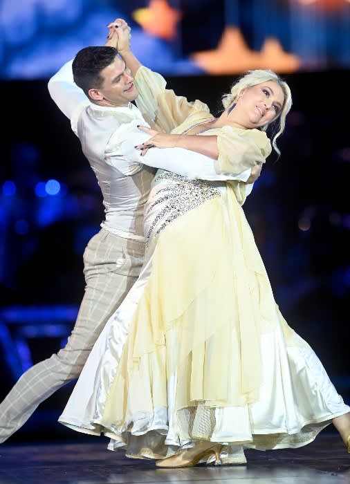 sara-davies-aljaz