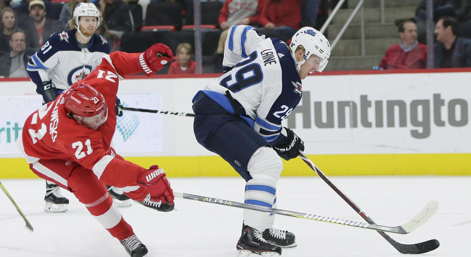 The way to get Patrik Laine to score more isn’t to demote him. (Duane Burleson/AP)