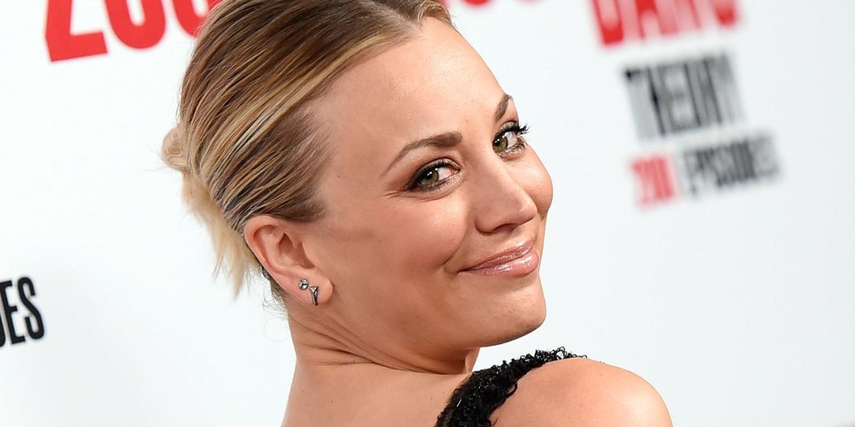 'the flight attendant' star and 'the big bang theory' actress kaley cuoco