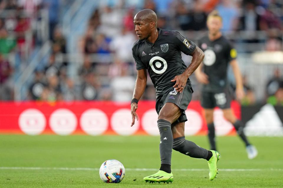 Aug 10, 2022; Saint Paul, MN, USA; MLS midfielder Darlington Nagbe (6) of Columbus Crew dribbles the ball against Liga MX during the first half the 2022 MLS All-Star Game at Allianz Field. Mandatory Credit: Brace Hemmelgarn-USA TODAY Sports