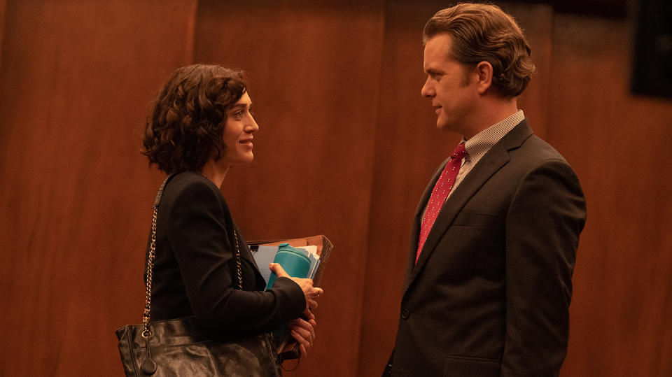 Alex Forrest (Lizzy Caplan) and Dan Gallagher (Joshua Jackson) in Fatal Attraction. (Paramount+)