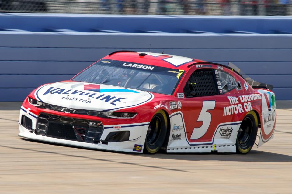 NASCAR Cup Series driver Kyle Larson races during the Ally 400 in Lebanon, Tennessee.