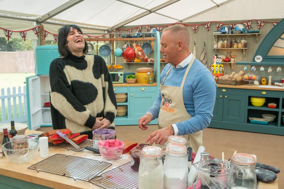 Rob Rinder confessed his love of trashy novels on 'The Great Stand Up To Cancer Bake Off'. (Mark Bourdillon/Channel 4)
