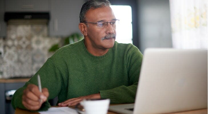 Man buys stock using a DSPP