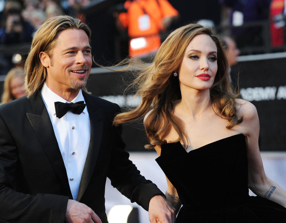 Ein Bild aus besseren Zeiten: Brad Pitt und Angelina 2012 bei der Oscar-Verleihung. (Getty Images)