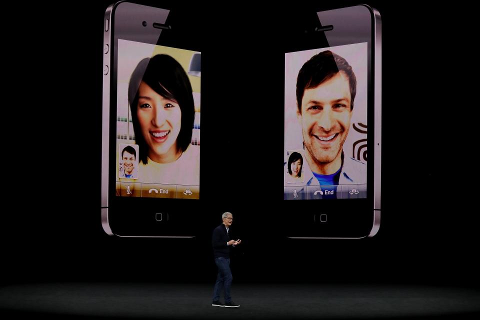 <p>Fans of FaceTime will enjoy the 7MP HD cameras, and Retina Flash for better selfies. (Photo by Justin Sullivan/Getty Images) </p>