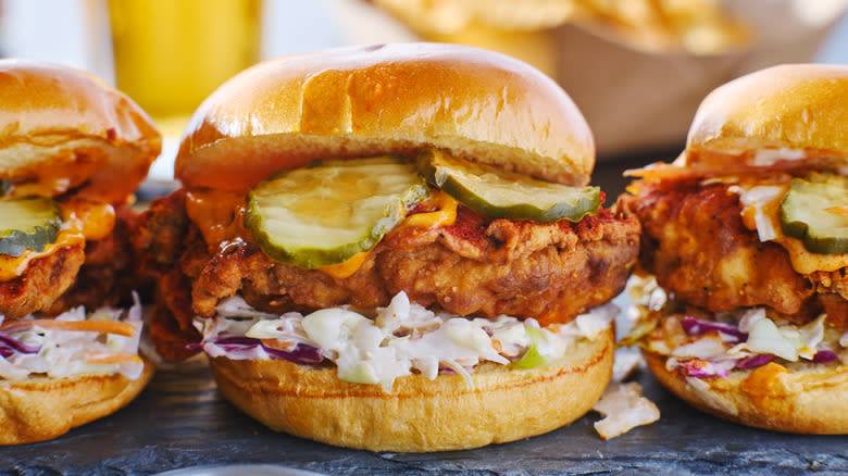 Hot chicken with slaw and pickles