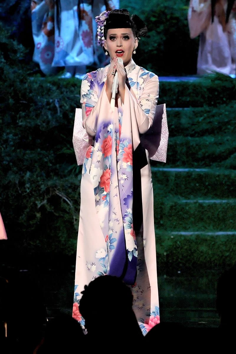 Katy Perry Performing at the 2013 AMA's