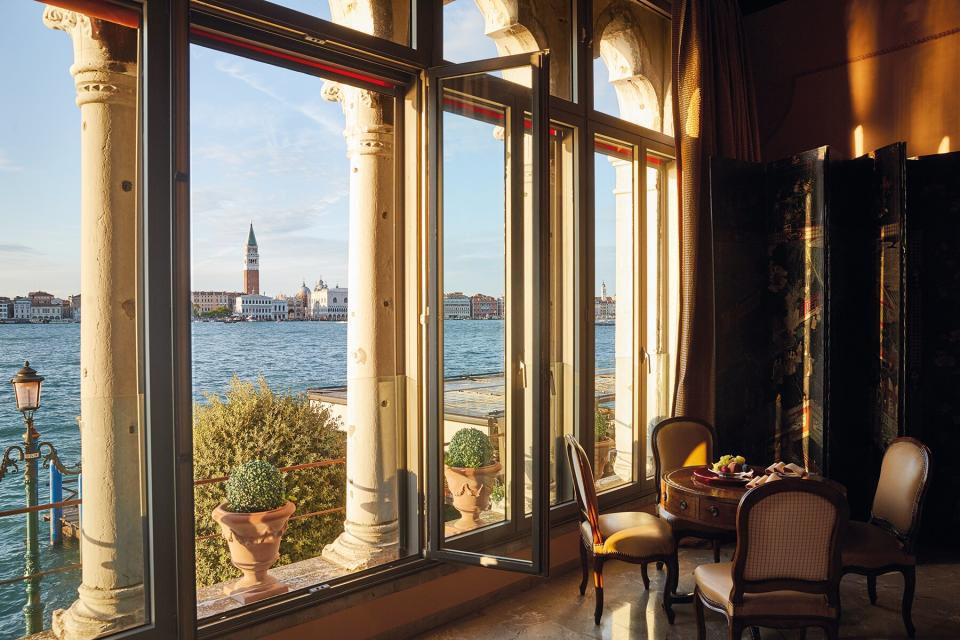 Dining tables at Belmond Hotel Cipriani