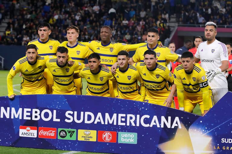 El equipo que Diego Martínez, DT de Boca, puso como titular en el duelo de ida de 16vos de final de la Copa Sudamericana