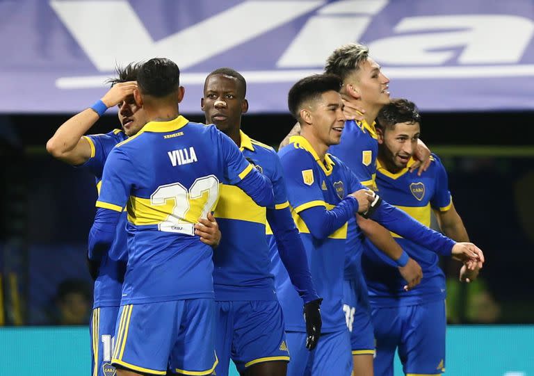 Festejo en la Bombonera de los futbolista de Boca