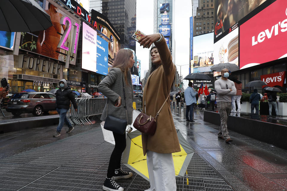 Wohl eines der beliebtesten Selfie-Motive in New York: Der Times Square. 