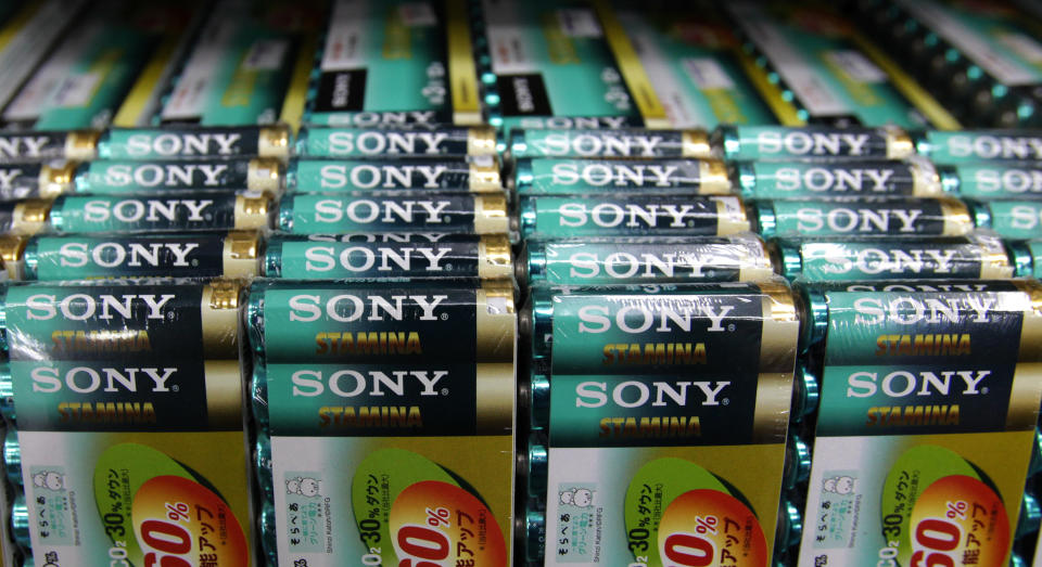 Packs of Sony's dry-cell batteries are placed for sale at a Tokyo electronics store Thursday, Nov. 1, 2012. Sony Corp. reported Thursday a smaller flow of red ink for the fiscal second quarter on a sales recovery and restructuring efforts and stuck to its full year forecast for a return to profit from its worst loss in company history the previous year. The Japanese electronics and entertainment company recorded a 15.5 billion yen ($193 million yen) loss for the July-September period, much better than the 27 billion yen loss racked up the same period the previous year. (AP Photo/Shizuo Kambayashi)