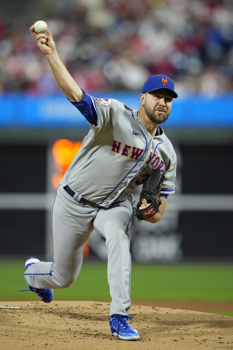 New York Mets' Tylor Megill pitches during the first inning of a baseball game against the Philadelphia Phillies, Friday, Sept. 22, 2023, in Philadelphia. (AP Photo/Matt Slocum)