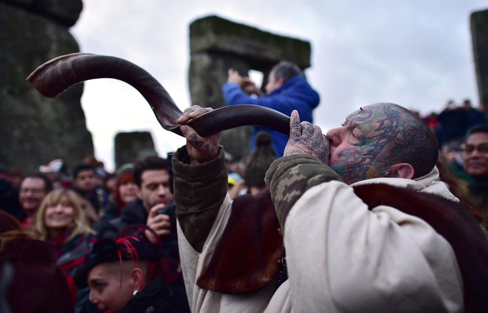 Revelers celebrate winter solstice at Stonehenge