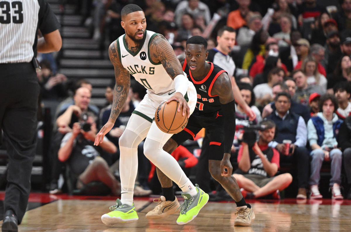 Damian Lillard has best game as a Buck with Giannis Antetokounmpo on the bench