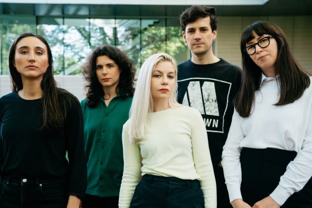 alvvays-limited-edition-vinyl-lead - Credit: Eleanor Petry*