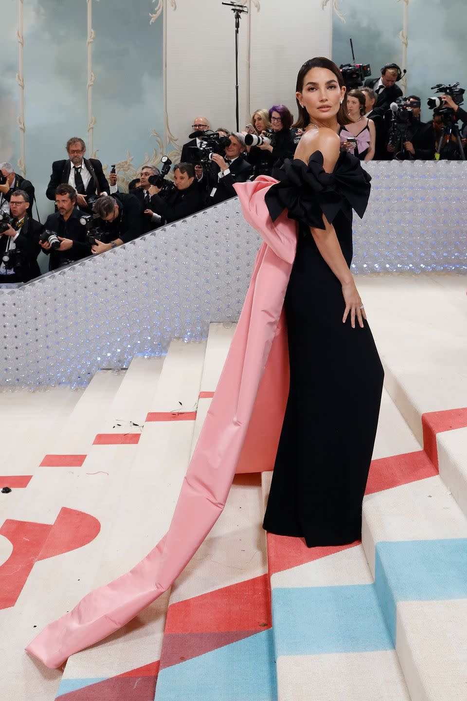 Lily Aldridge in Oscar de la Renta