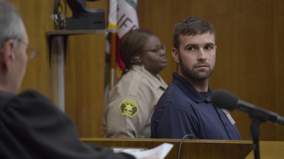 This image released by Amazon Freevee shows Ronald Gladden, right, in a scene from "Jury Duty." (Amazon Freevee via AP)