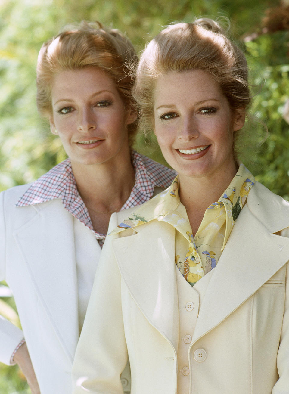 Deidre Hall and twin sister Andrea Gengler on 