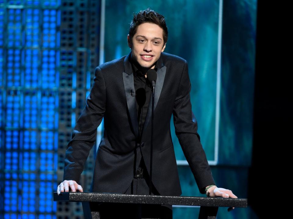 Pete Davidson kicks out heckler who made Mac Miller joke during stand up comedy set