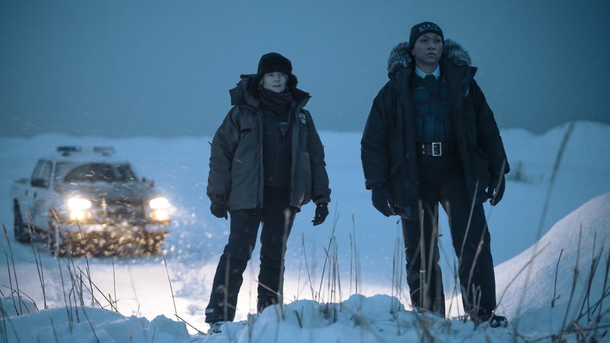  Jodie Foster and Kali Reis stand in the snow in True Detective: Night Country. 