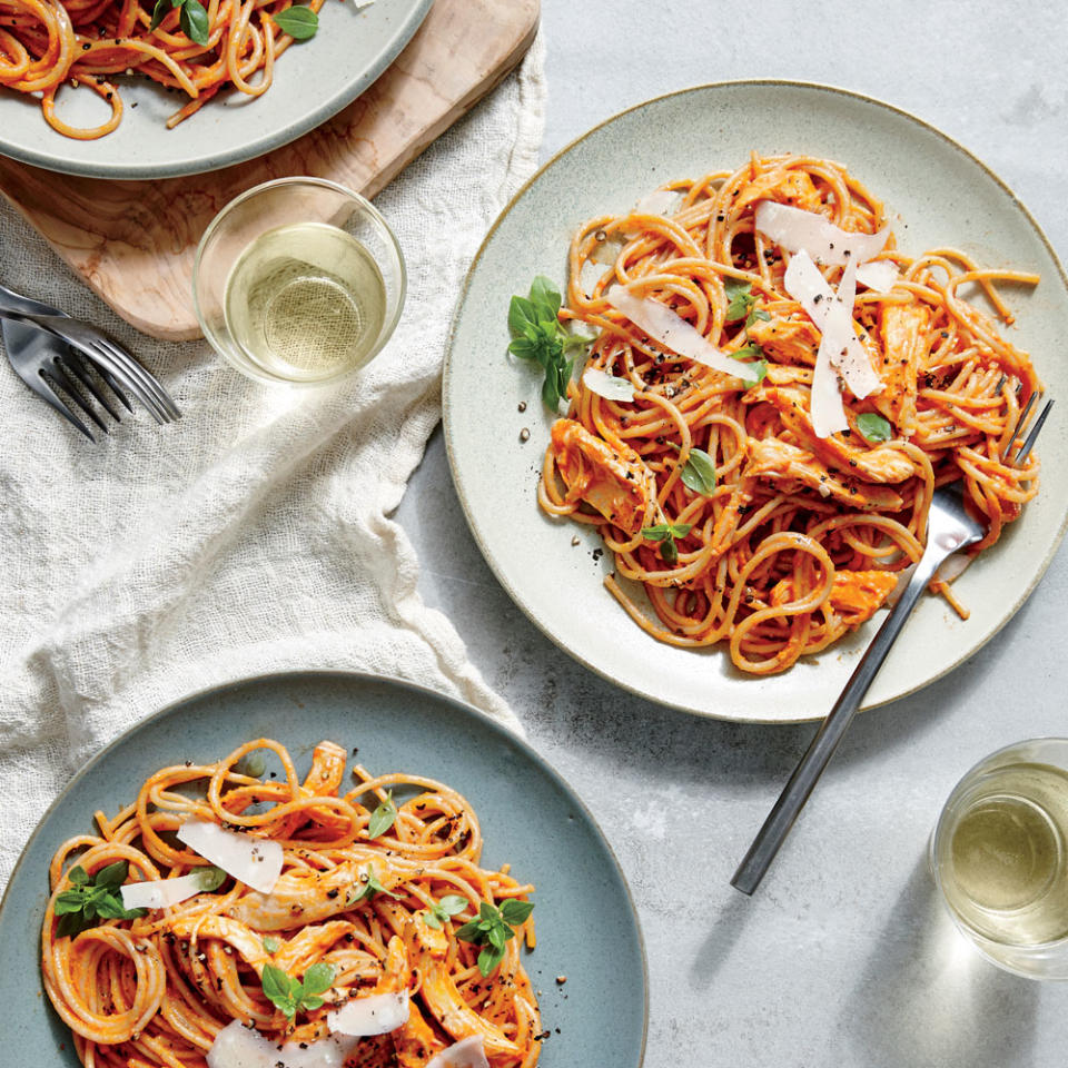 Family-Style Chicken Spaghetti