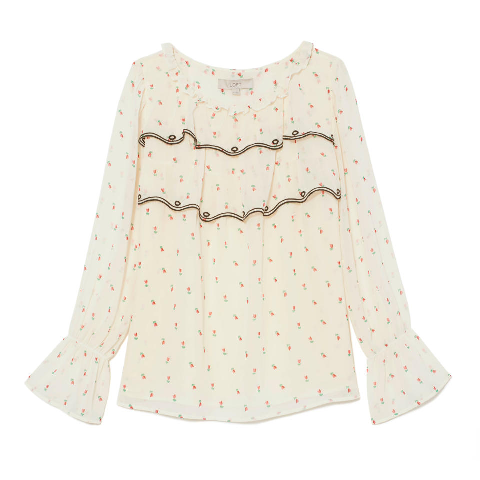 THE RUFFLE BLOUSE