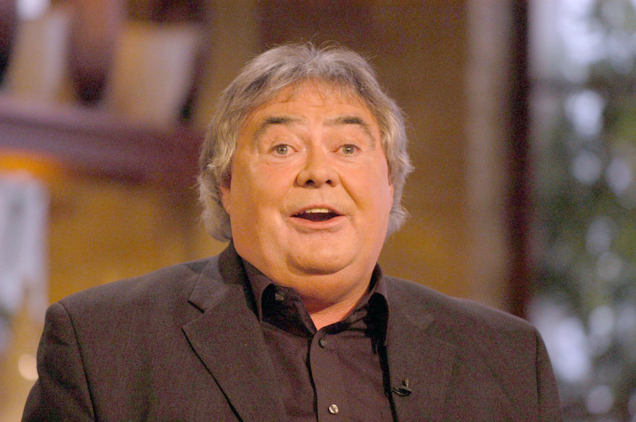 Today With Des And Mel' Tv Programme, Britain - 25 Feb 2004, Eddie Large (Photo by Brian Rasic/Getty Images)