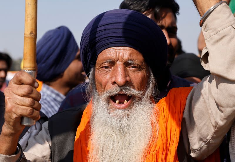 Protest against newly passed farm bills near Delhi