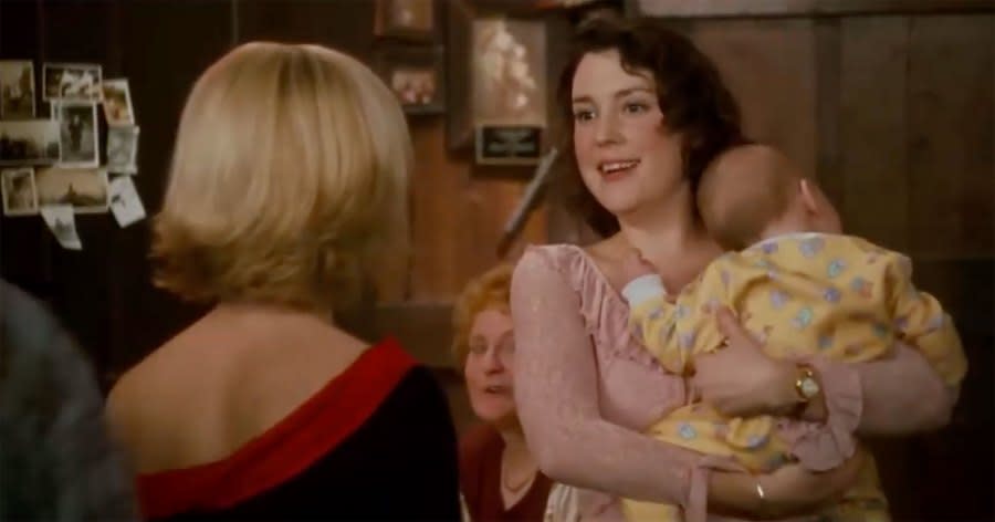 Sweet Home Alabama Melanie Lynskey Has Brought a Baby to a Bar 3