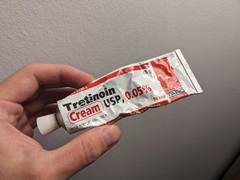 a medicated tretinoin cream