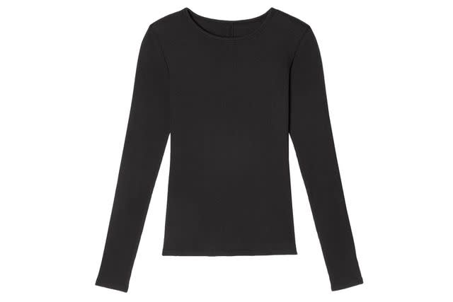 <p>Everlane</p>