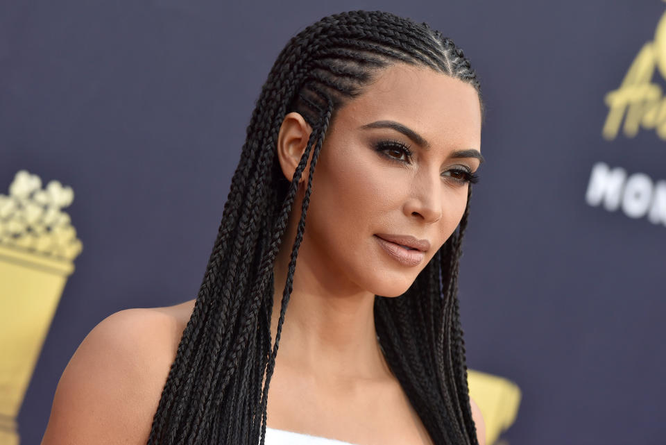 Kim Kardashian at the 2018 MTV Movie & TV Awards with her hair in Fulani braids