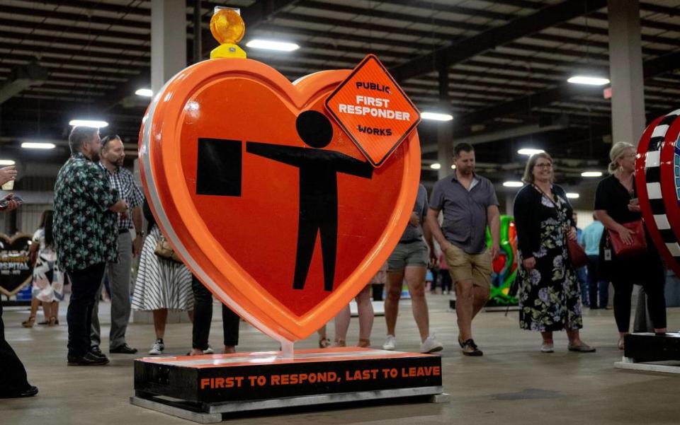 “Heartbeat of the City” by artists Chase Wilson and Trey Whitaker is one of 40 hearts that make up the 2023 season of The Parade of Hearts. Nick Wagner/nwagner@kcstar.com