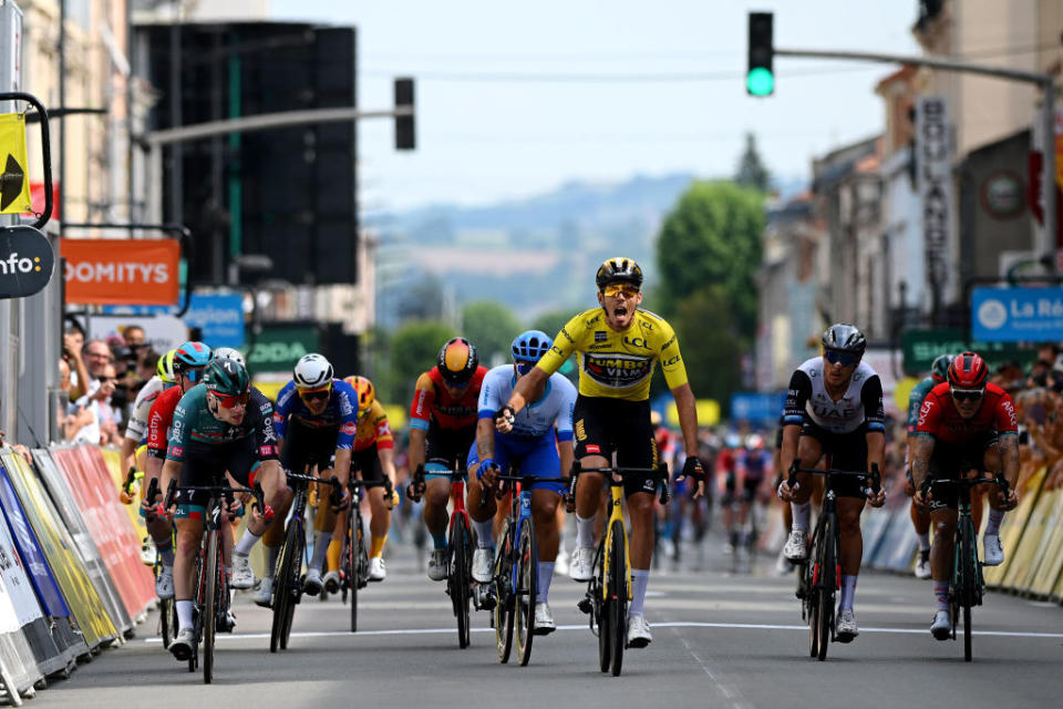 Christophe Laporte wins stage 3 of the 2023 Criterium du Dauphine