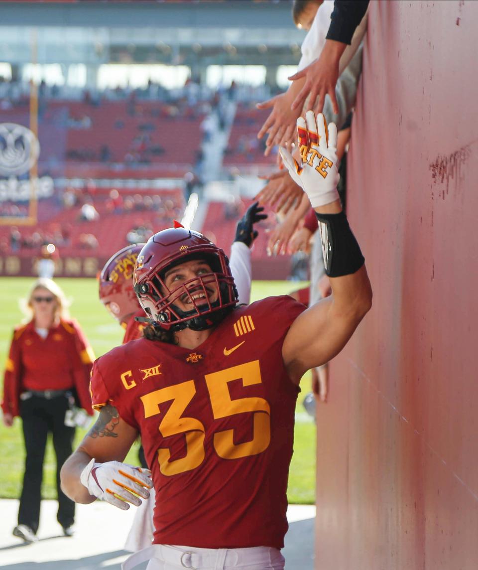 Jake Hummel played for Dowling Catholic and Iowa State. On Tuesday, he made the Los Angeles Rams' initial 53-man roster for the 2022 NFL season.