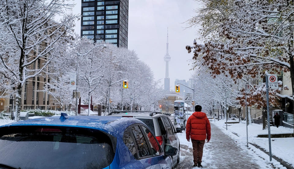 Travel issues likely as wintry mess hits Ontario before a warmup