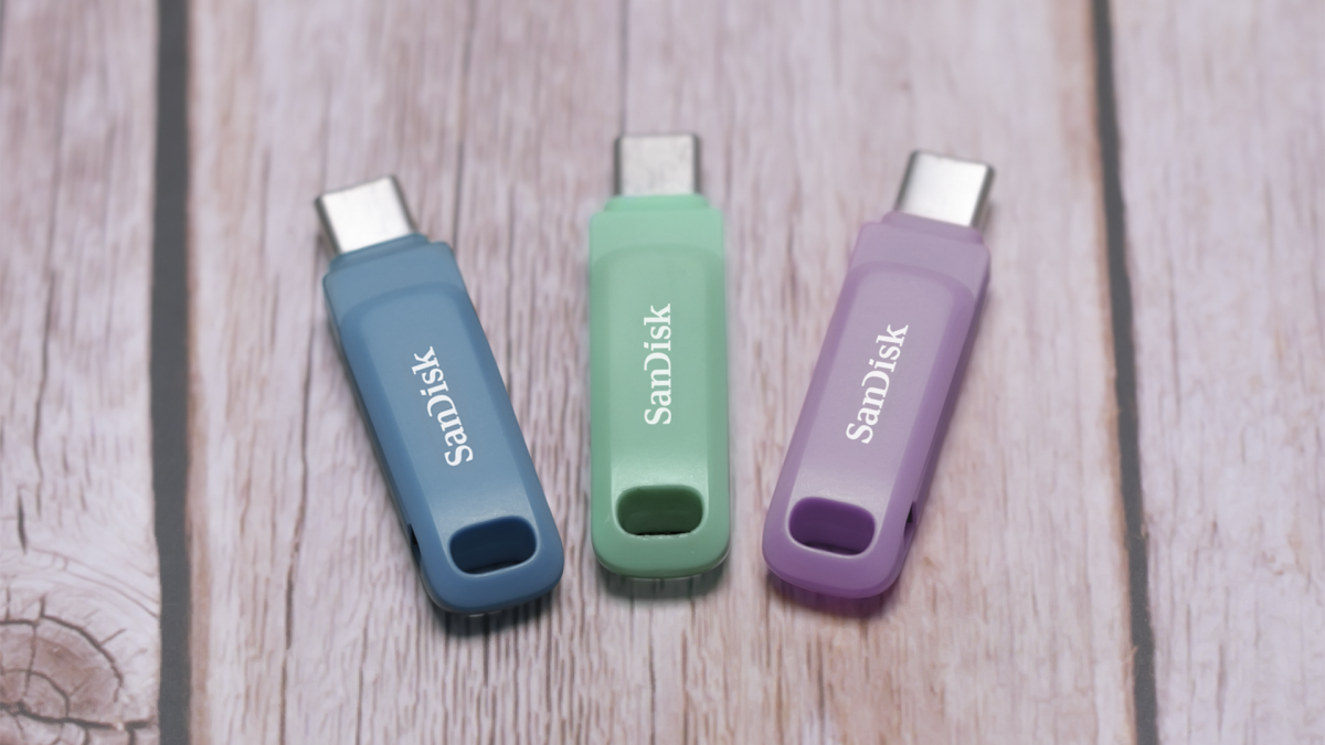 SanDisk Ultra USB Type-C Flash Drive Compatible with iPhone 15