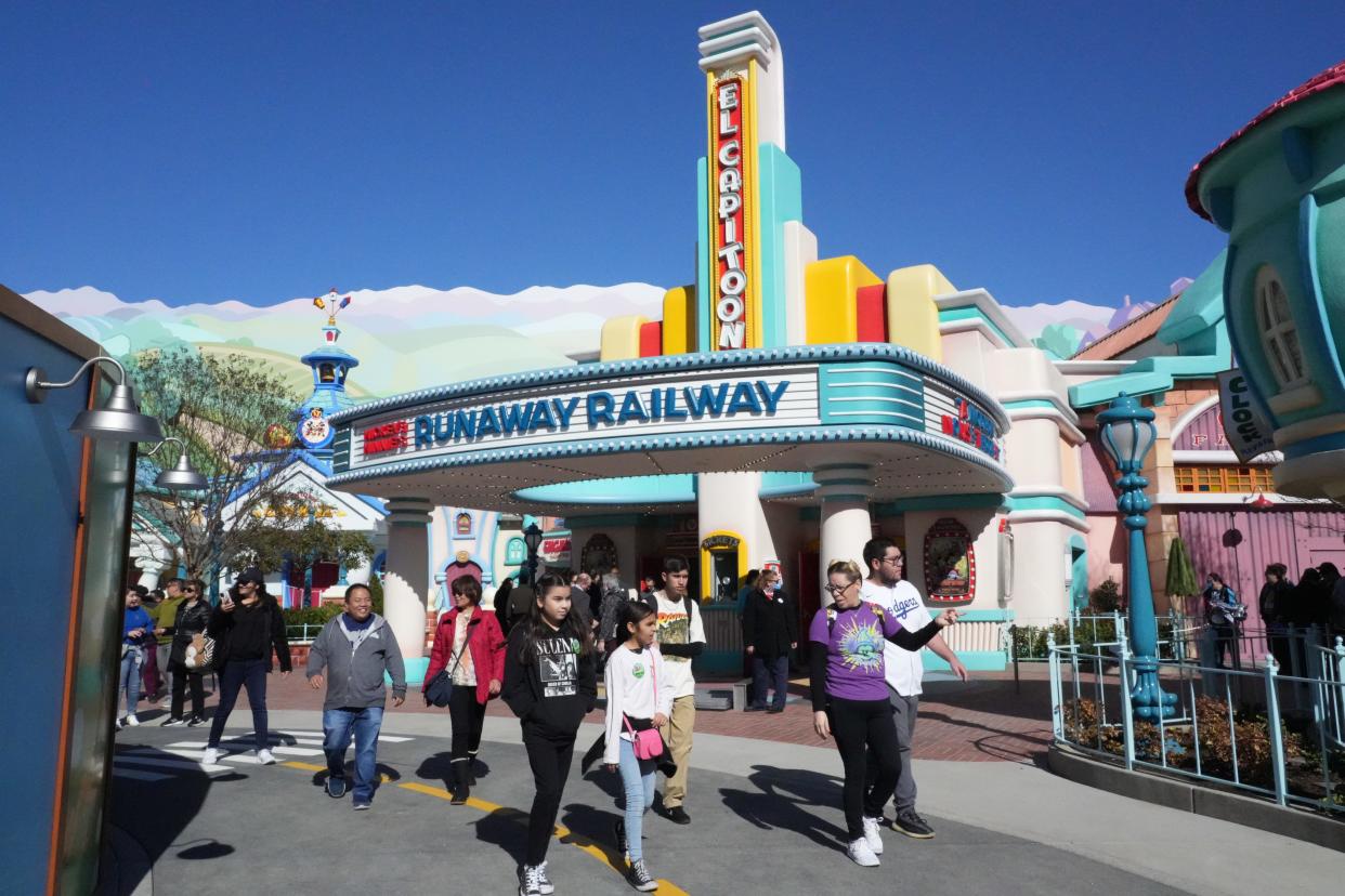 Mickey and Minnie’s Runaway Railway is set in El CapiTOON Theater in Mickey's Toontown at Disneyland.