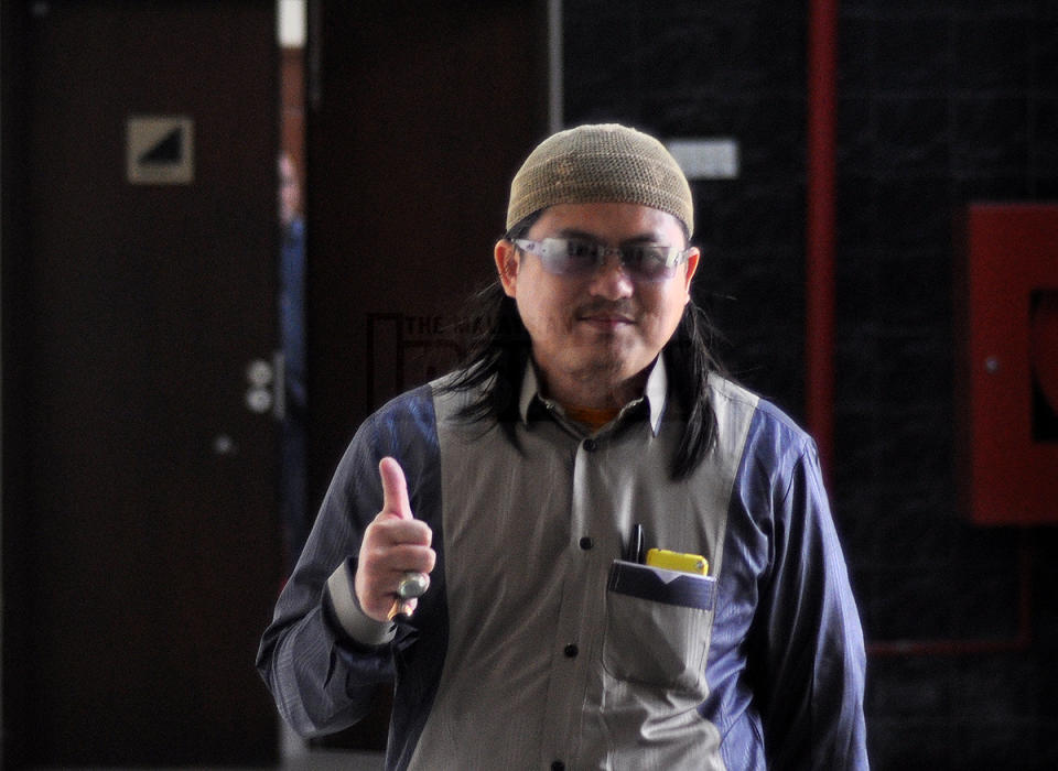 Hasbie, bekas setiausaha politik kepada Nor Mohamed, di mahkamah di Butterworth, hari ini. - Gambar The Malaysian Insider oleh Hasnoor Hussain, 21 Februari, 2014.