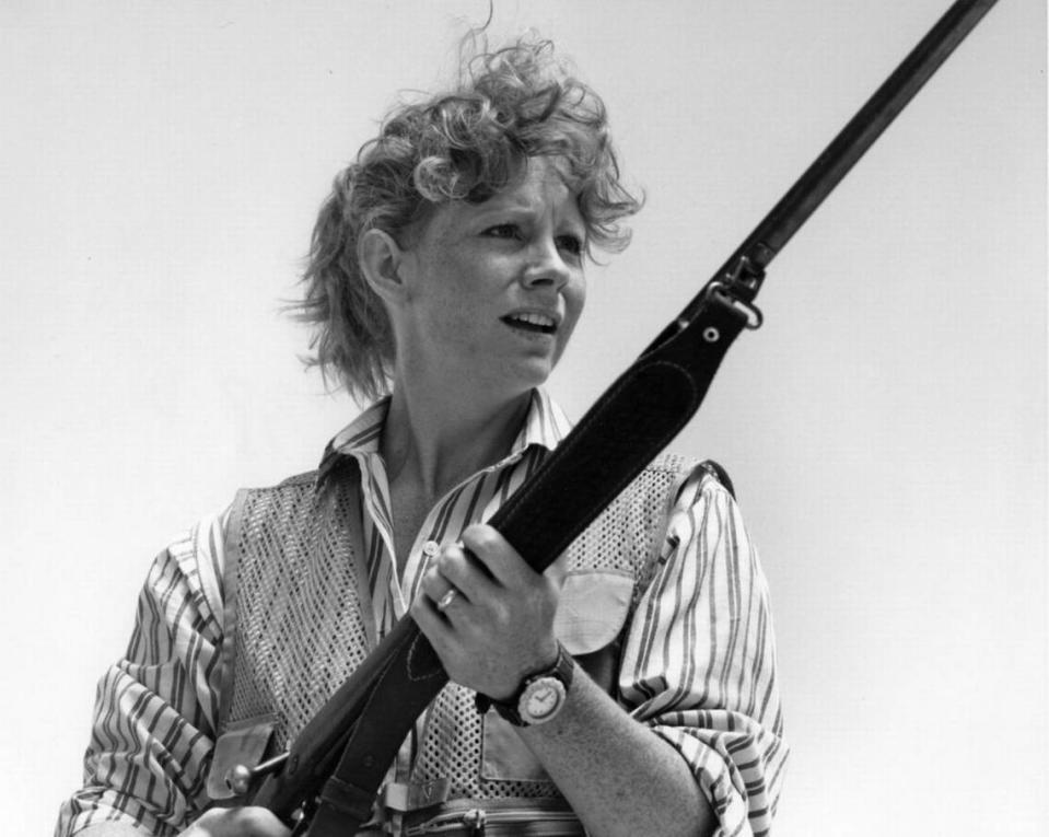 Reba McEntire in her first film, “Tremors.”