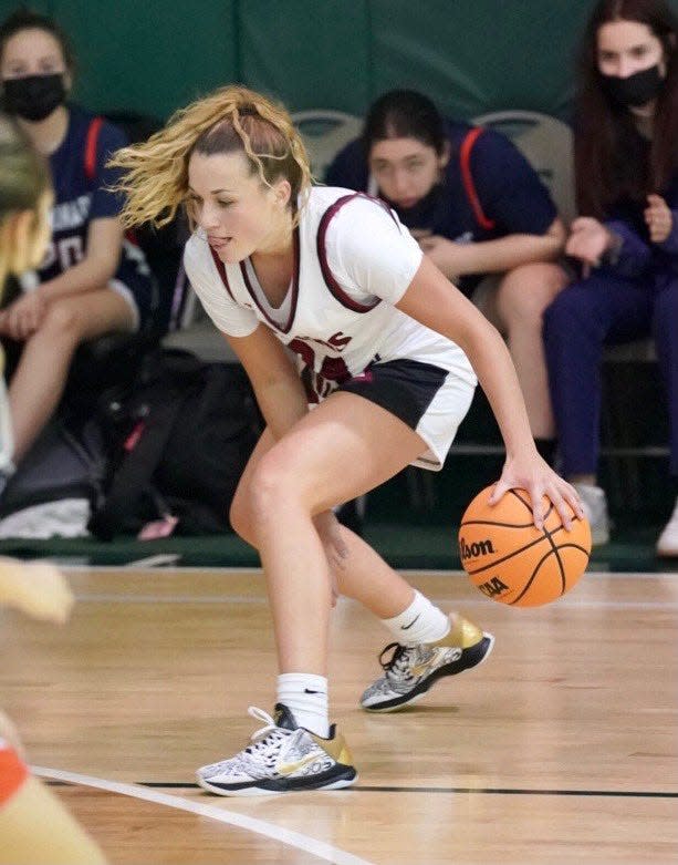 Freshman Brooklyn Shamblin is averaging 16.9 points per game for Oaks Christian, which is ranked No. 1 in CIF-SS Division 3A.