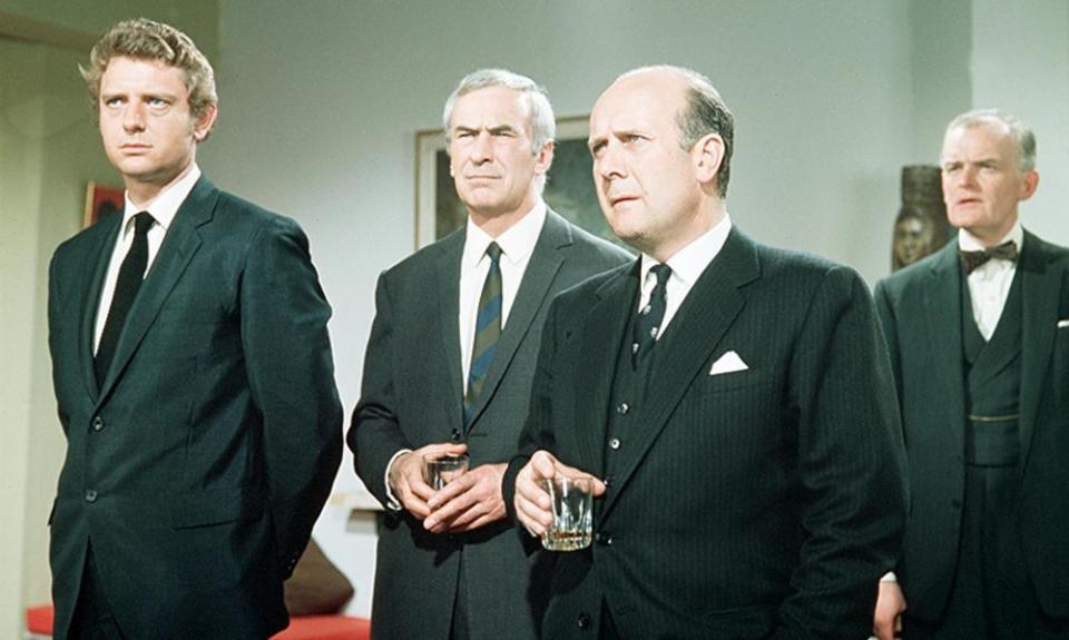 Geoffrey Chater, second right, in a 1968 episode of The Saint.